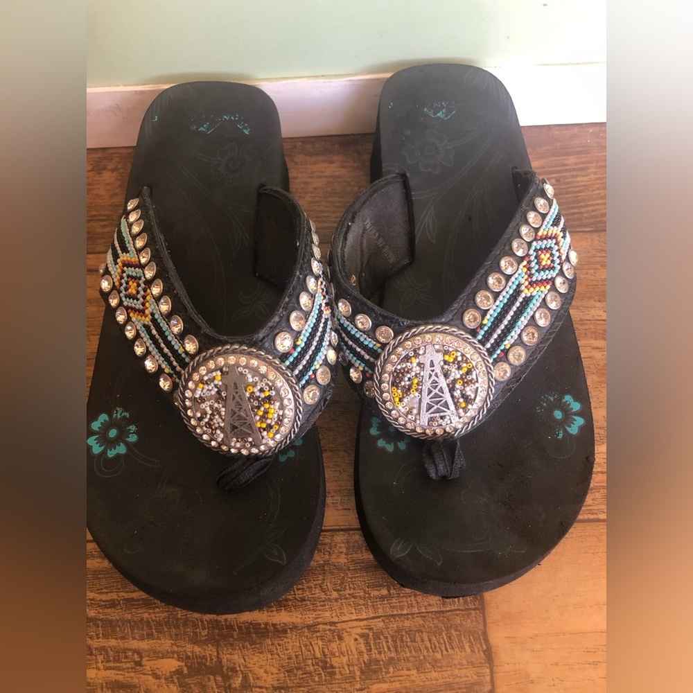 Montana West Women's Flip Flop Sandals Size 9 Aztec Colorful Beads Wedges